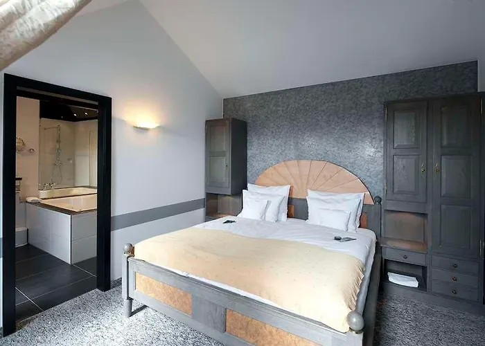 ホテル Lindner & Binshof