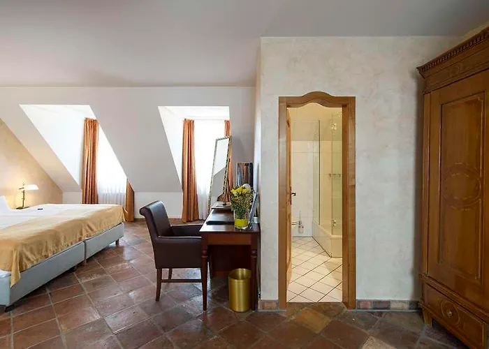 Lindner & Binshof ホテル 4*